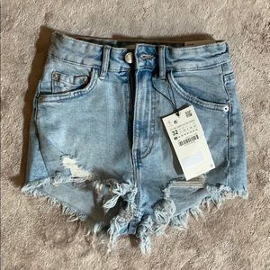 Jean shorts never worn